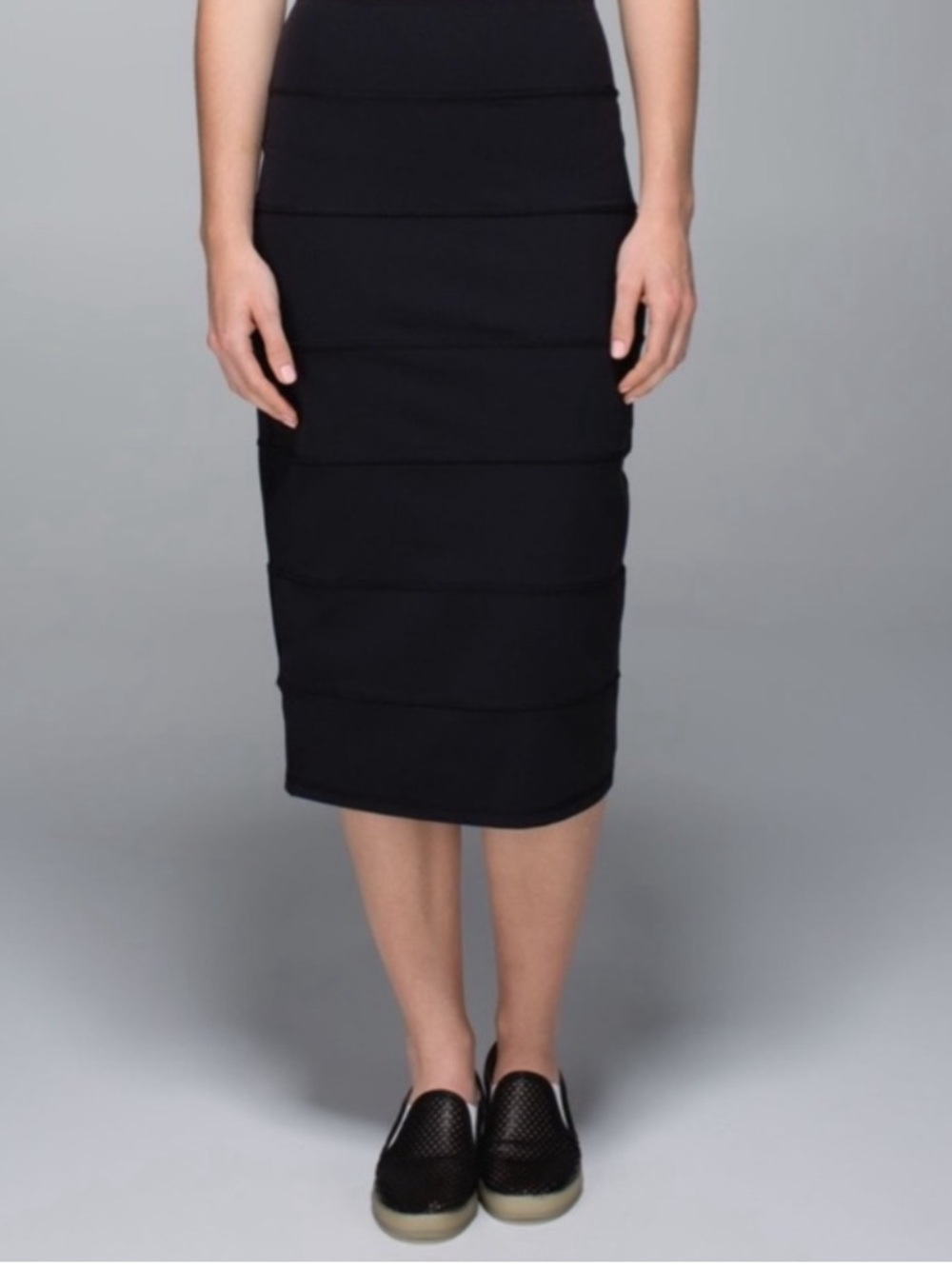 Lululemon Black Athletic Pull-On Midi Skirt Yoga Over Skirt